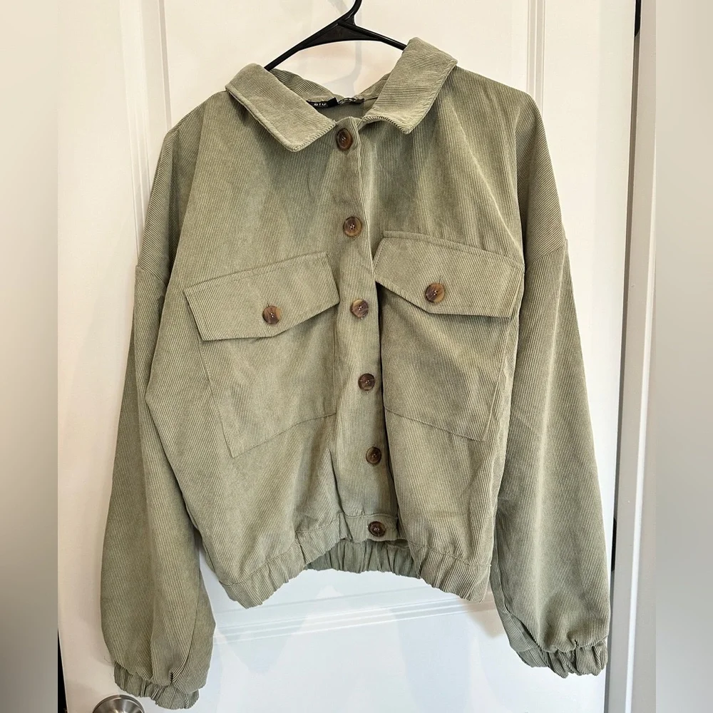 Green Ribbed Cropped Jacket - Picture 3 of 5